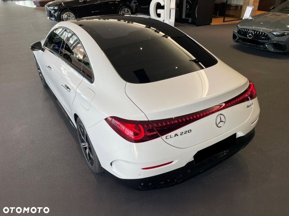 Mercedes-Benz CLA 220 mHEV 4-Matic 8G-DCT - 5