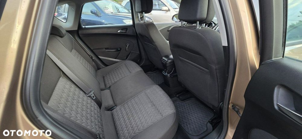 Opel Astra - 22