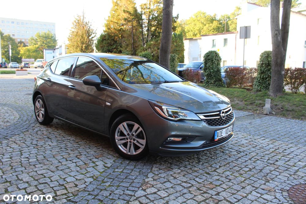 Opel Astra - 3