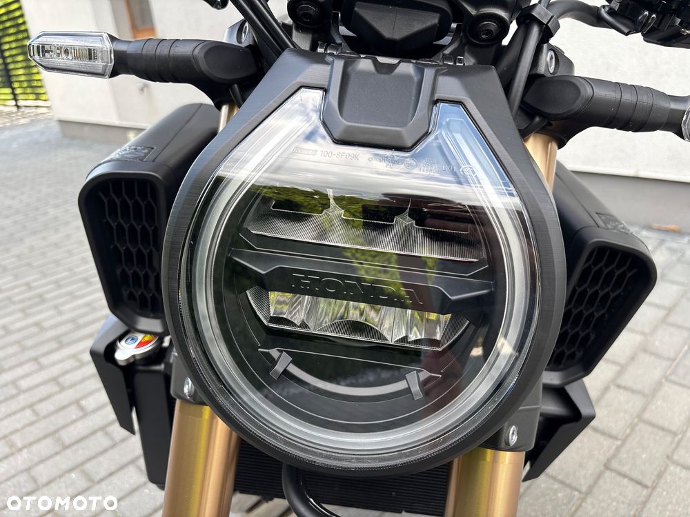 Honda CB - 15