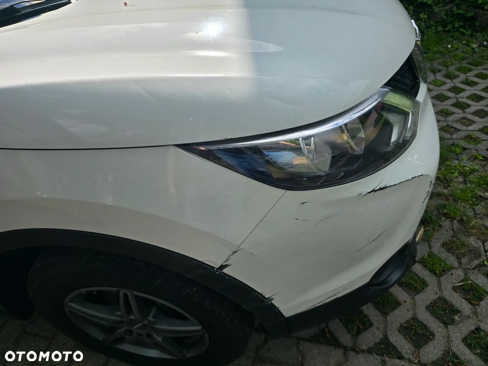 Nissan Qashqai 1.2 DIG-T N-Vision - 3