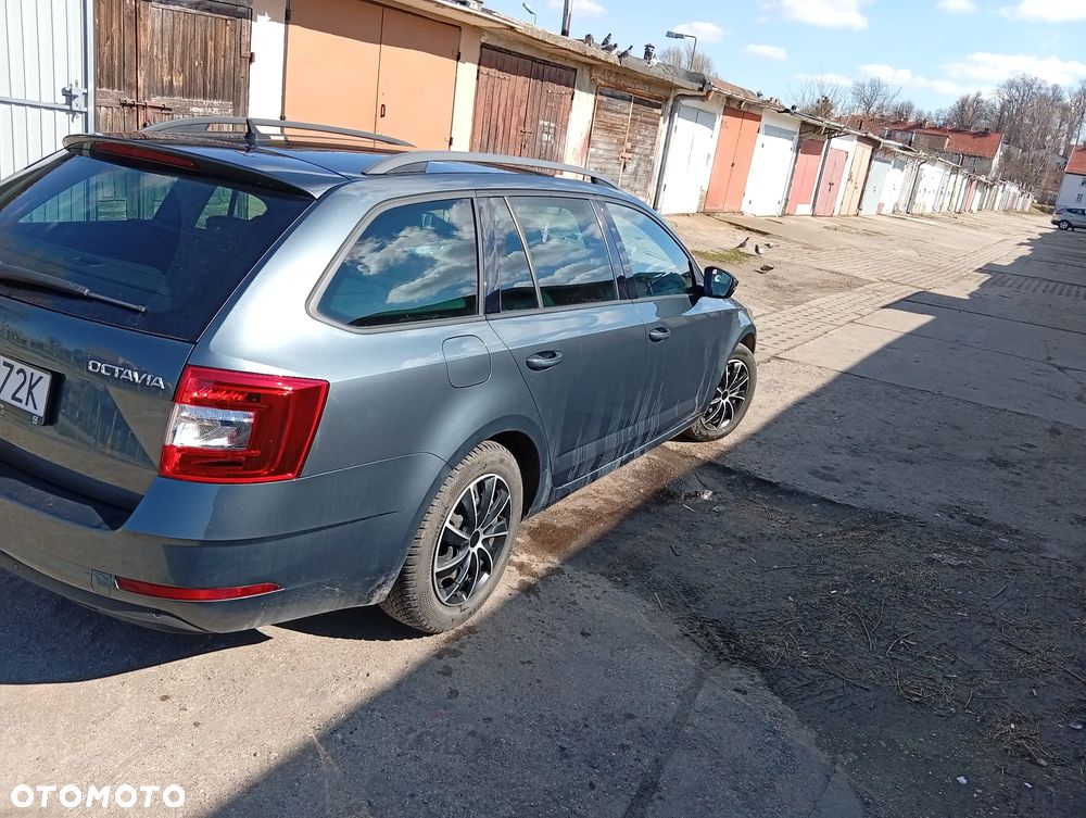 Skoda Octavia 1.6 TDI SCR Ambition - 6
