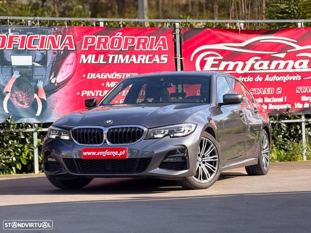 BMW 320 d Pack Desportivo M Auto - 2