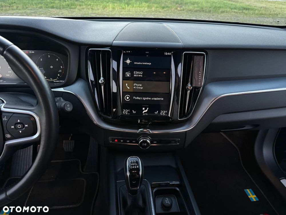 Volvo XC 60 D3 Momentum - 25