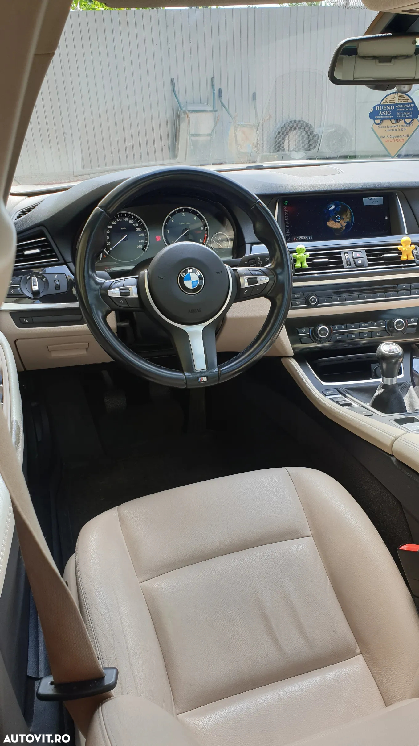 BMW Seria 5 520d Touring - 3