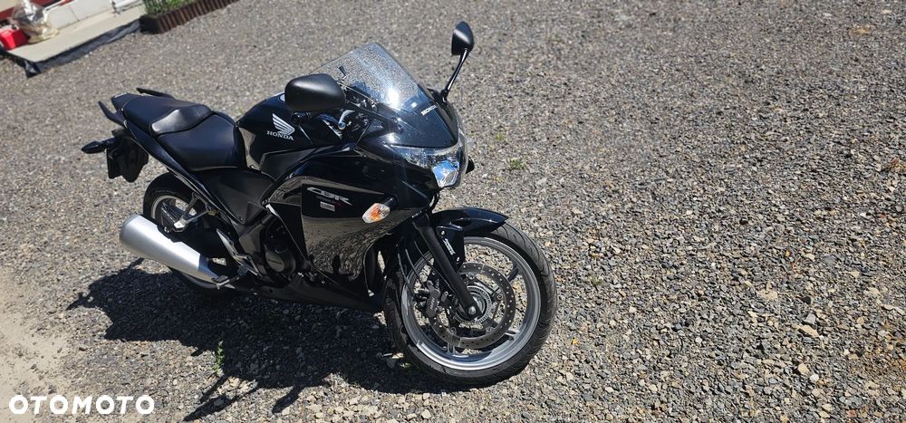 Honda CBR - 6