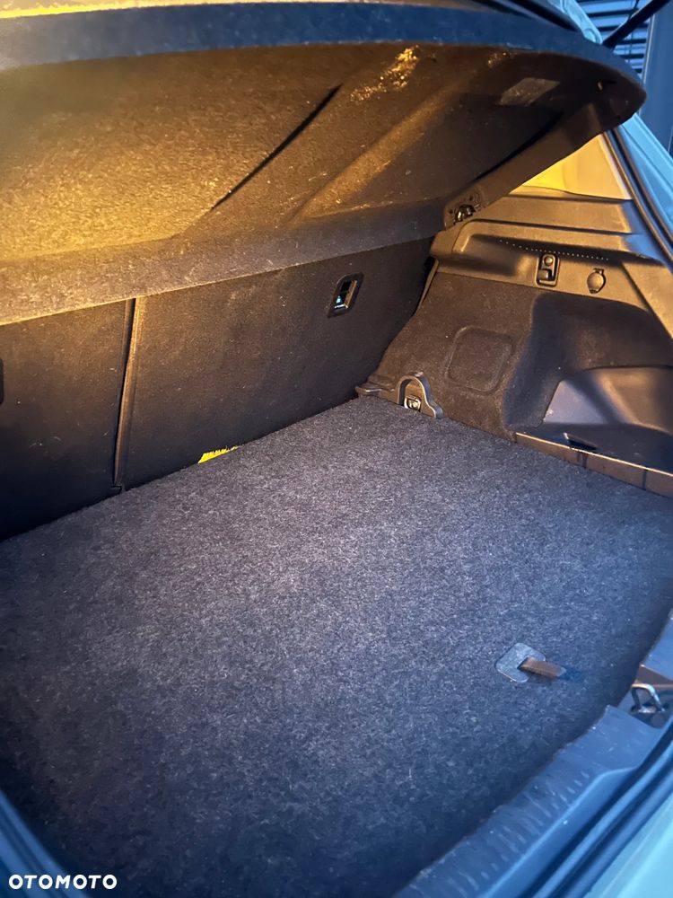 Toyota Auris - 19