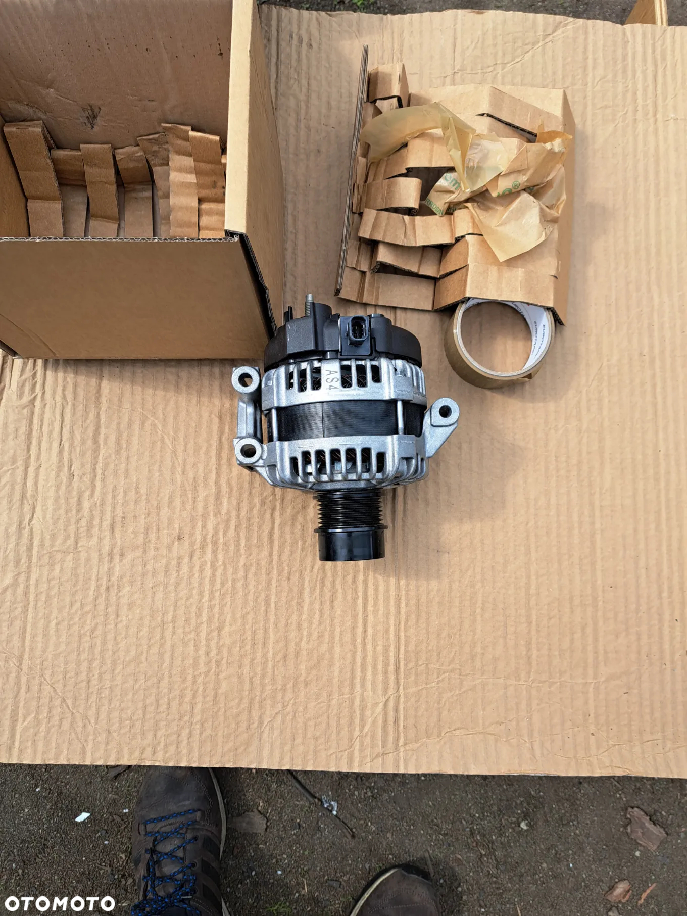 Alternator Opel Corsa E 14V 150A 1.3 CDTi 39047360 - 2