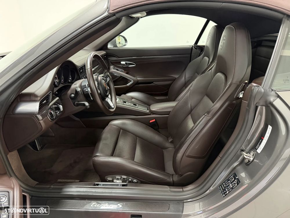 Porsche 911 (991) Turbo S - 18