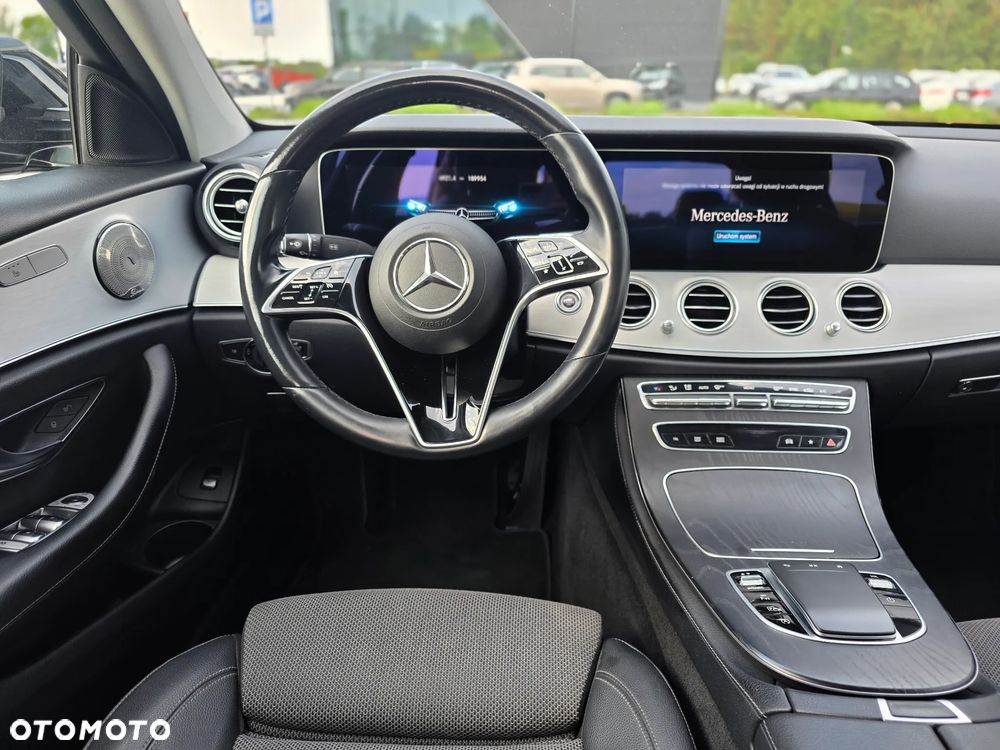 Mercedes-Benz Klasa E 200 d Exclusive - 18