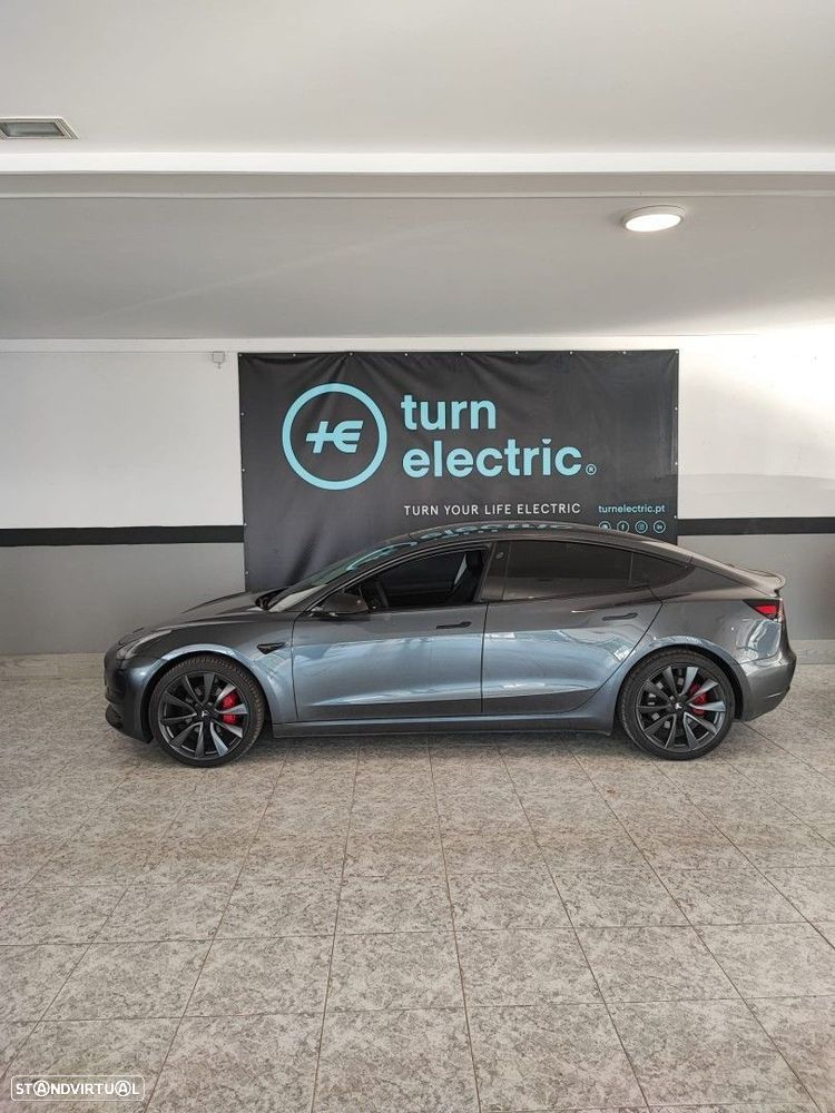 Tesla Model 3 Standard Range Plus RWD - 1