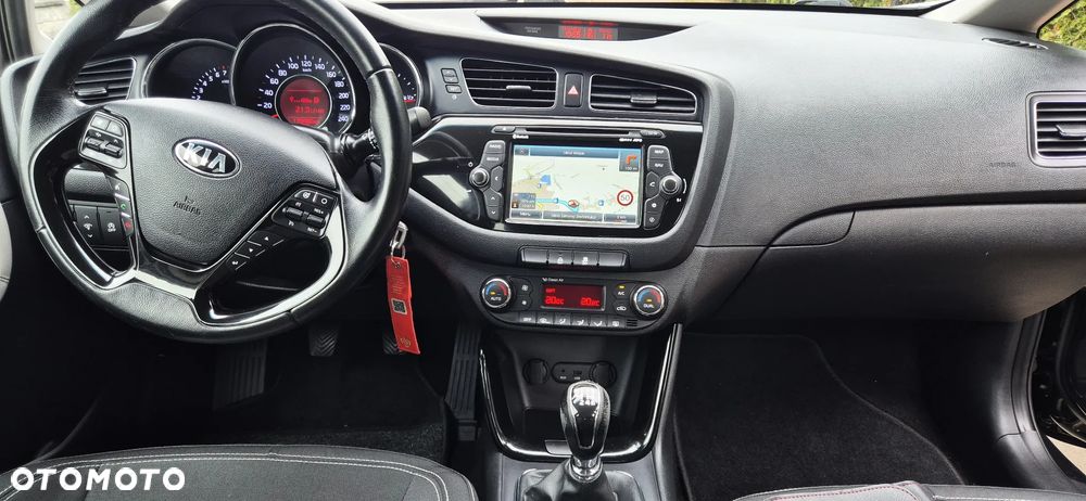 Kia Ceed 1.6 GDI Business Line - 21