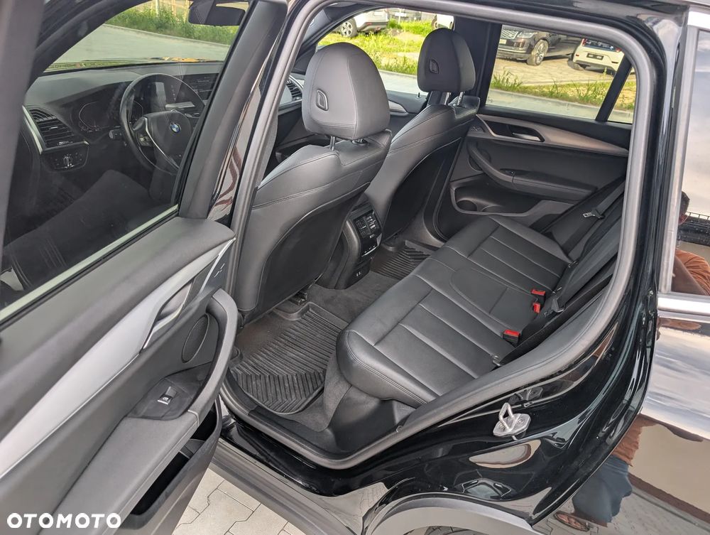 BMW X3 - 28
