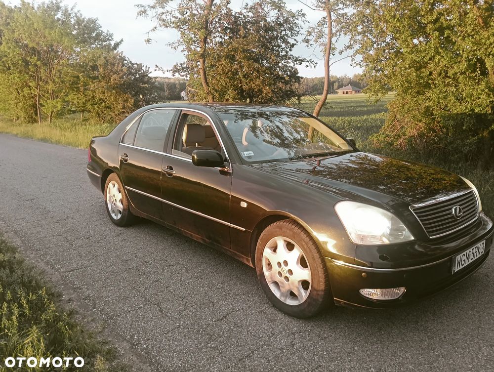 Lexus LS Standard - 1