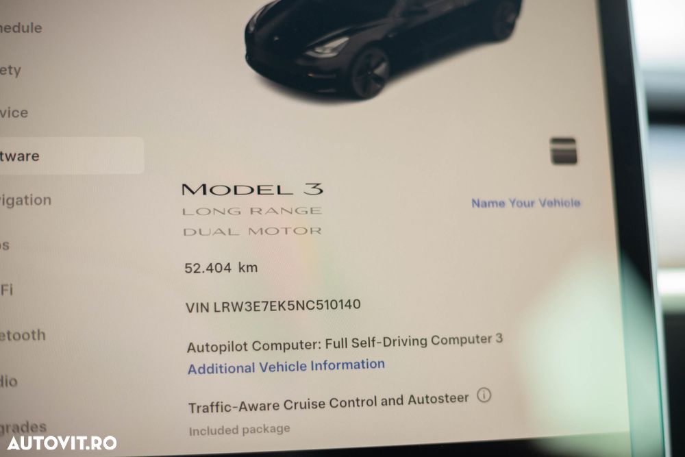 Tesla Model 3 - 10