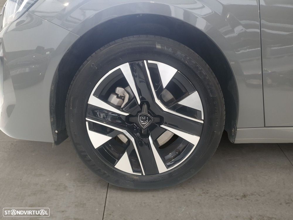 Peugeot 208 1.2 Hybrid Allure e-DCS6 - 15