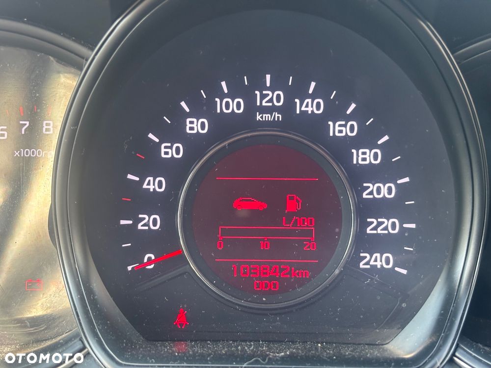 Kia Ceed - 21