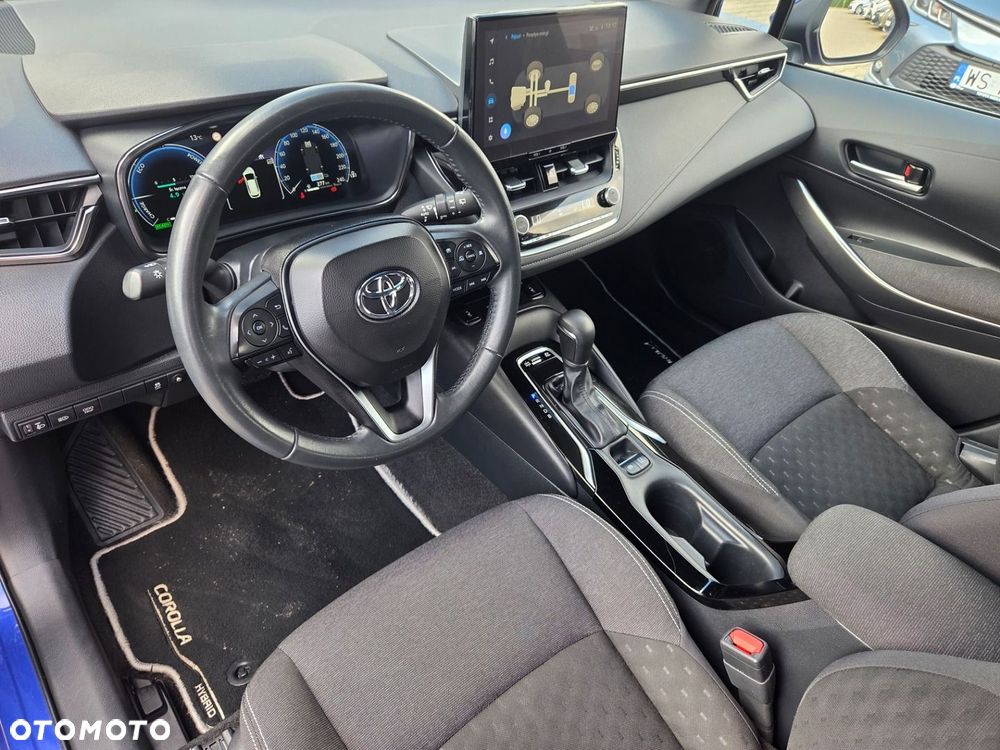 Toyota Corolla 1.8 Hybrid Comfort - 18