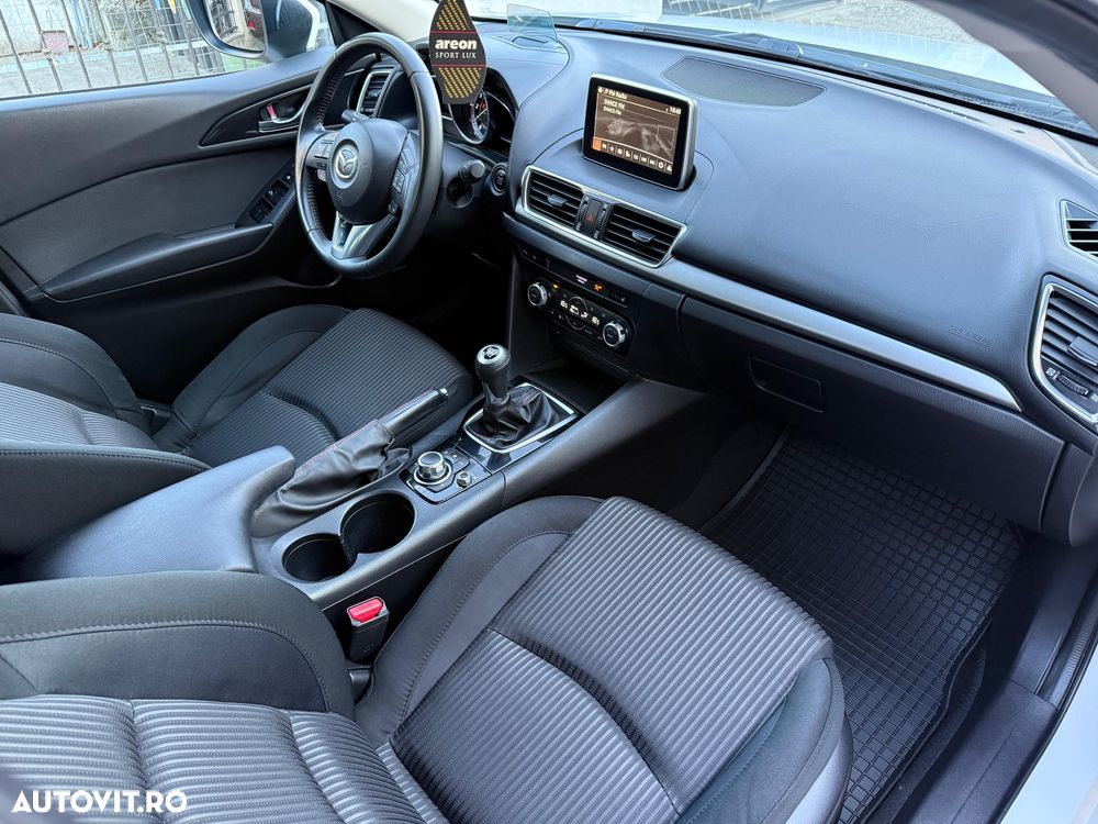 Mazda 3 SKYACTIV-G 120 Exclusive-Line - 37
