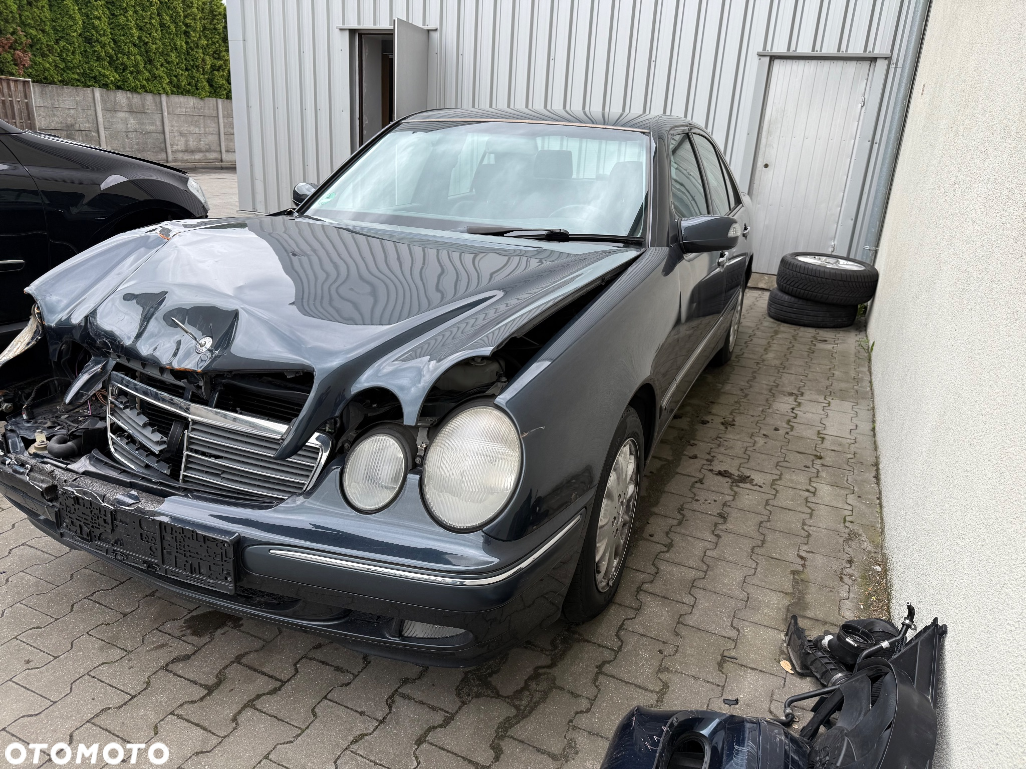 Mercedes-Benz Klasa E - 6