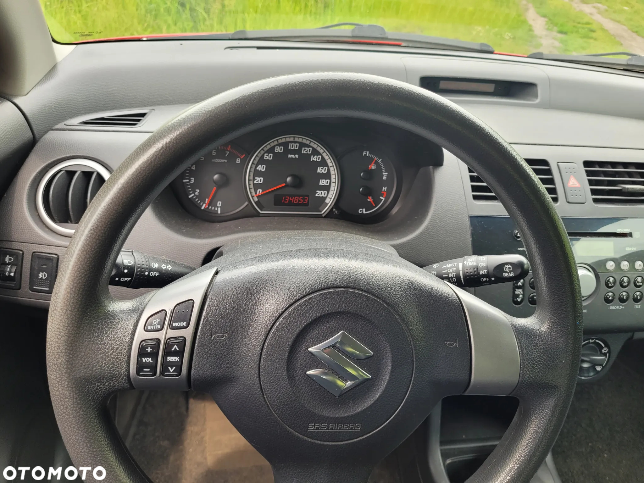 Suzuki Swift - 2
