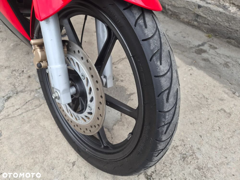 Honda CBR - 3
