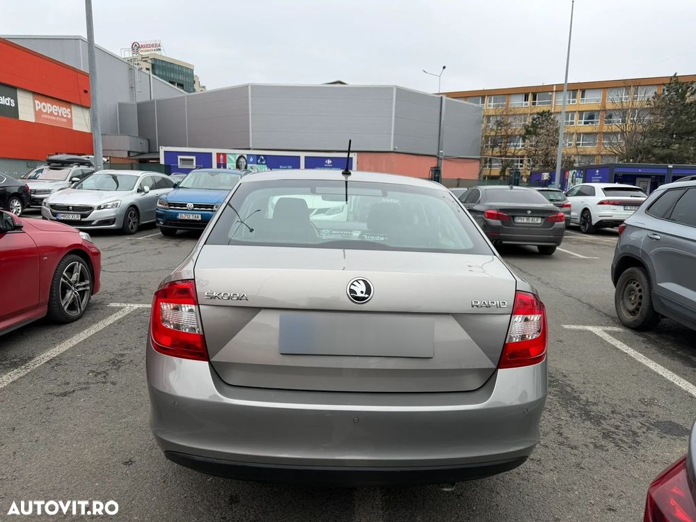 Skoda RAPID 1.2 TSI Style - 4