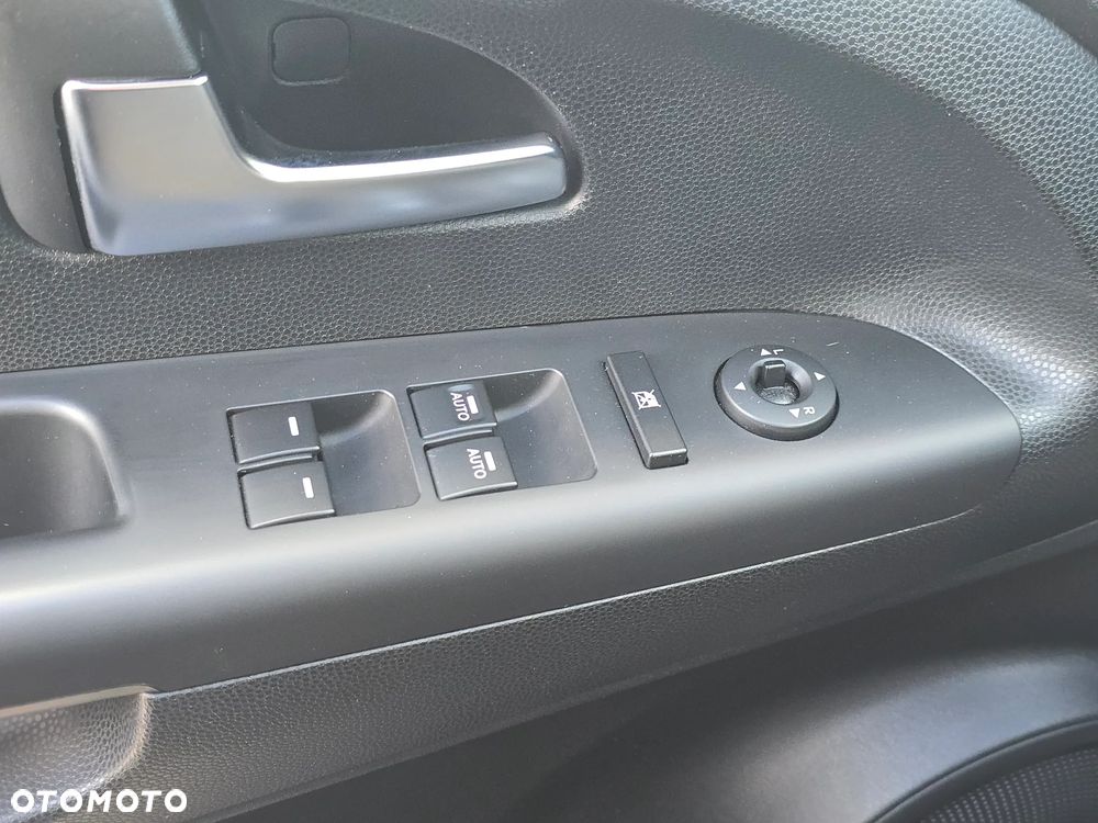 Kia Venga 1.4 Business Line - 20