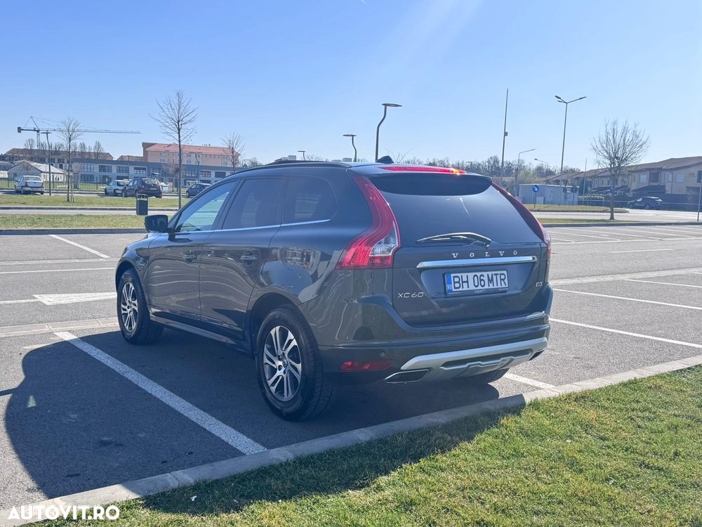 Volvo XC 60 D3 Momentum - 6