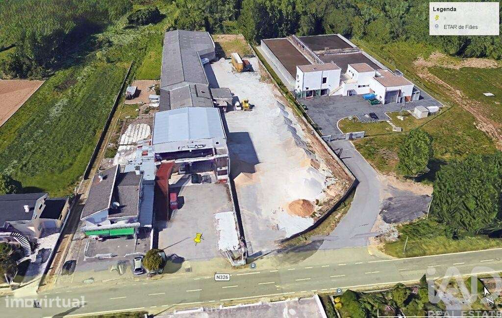 Loja / Estabelecimento Comercial em Lourosa de 1785,00 m2