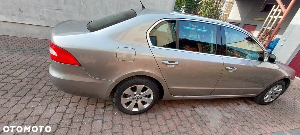 Skoda Superb 1.8 TSI Ambition - 7