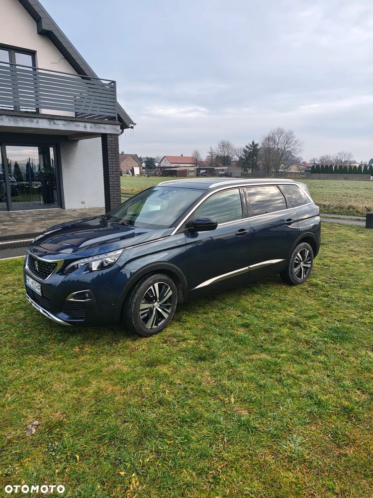 Peugeot 5008 - 8