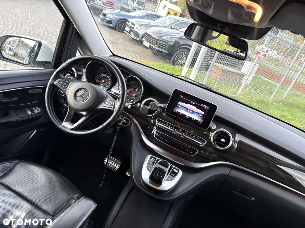 Mercedes-Benz Klasa V 250 d 4-Matic Avantgarde 7G-Tronic (długi) - 28