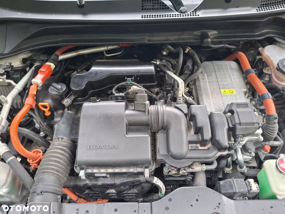 Honda HR-V 1.5 i-MMD Advance CVT - 6