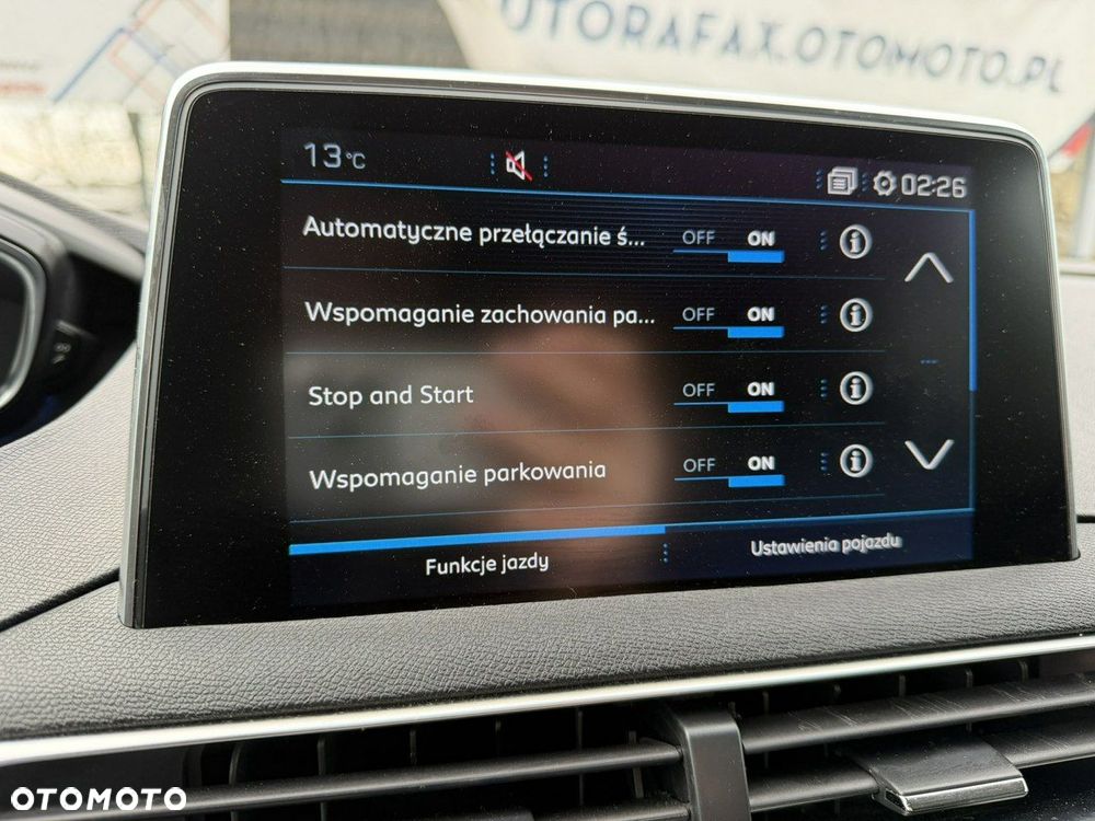 Peugeot 5008 1.5 BlueHDi Allure S&S - 21