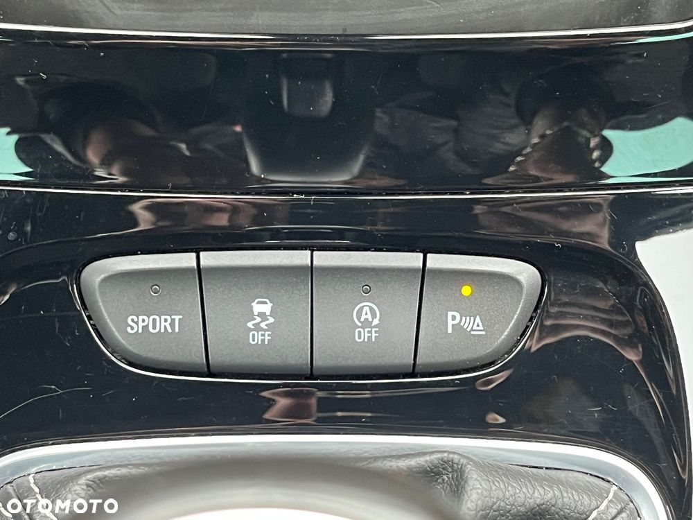 Opel Astra 1.6 D (CDTI) Start/Stop Dynamic - 20