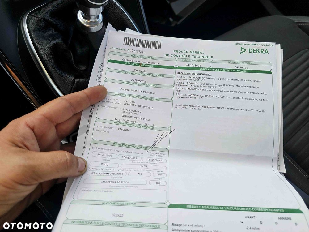 Ford Kuga 2.0 TDCi 2x4 Titanium - 26