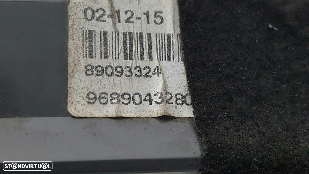 LUZ CENTRAL DE TRAVÃO CITROEN DS4 DESIGN - 3