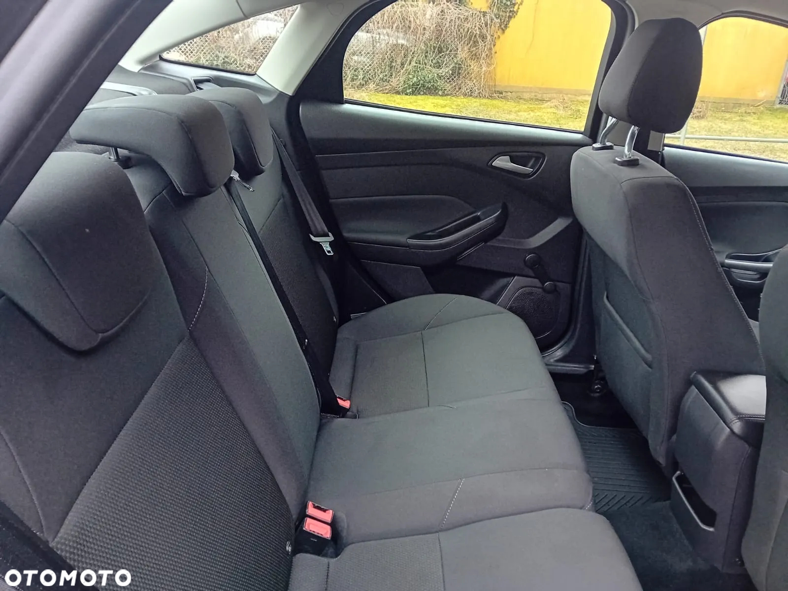Ford Focus 1.6 Trend - 8