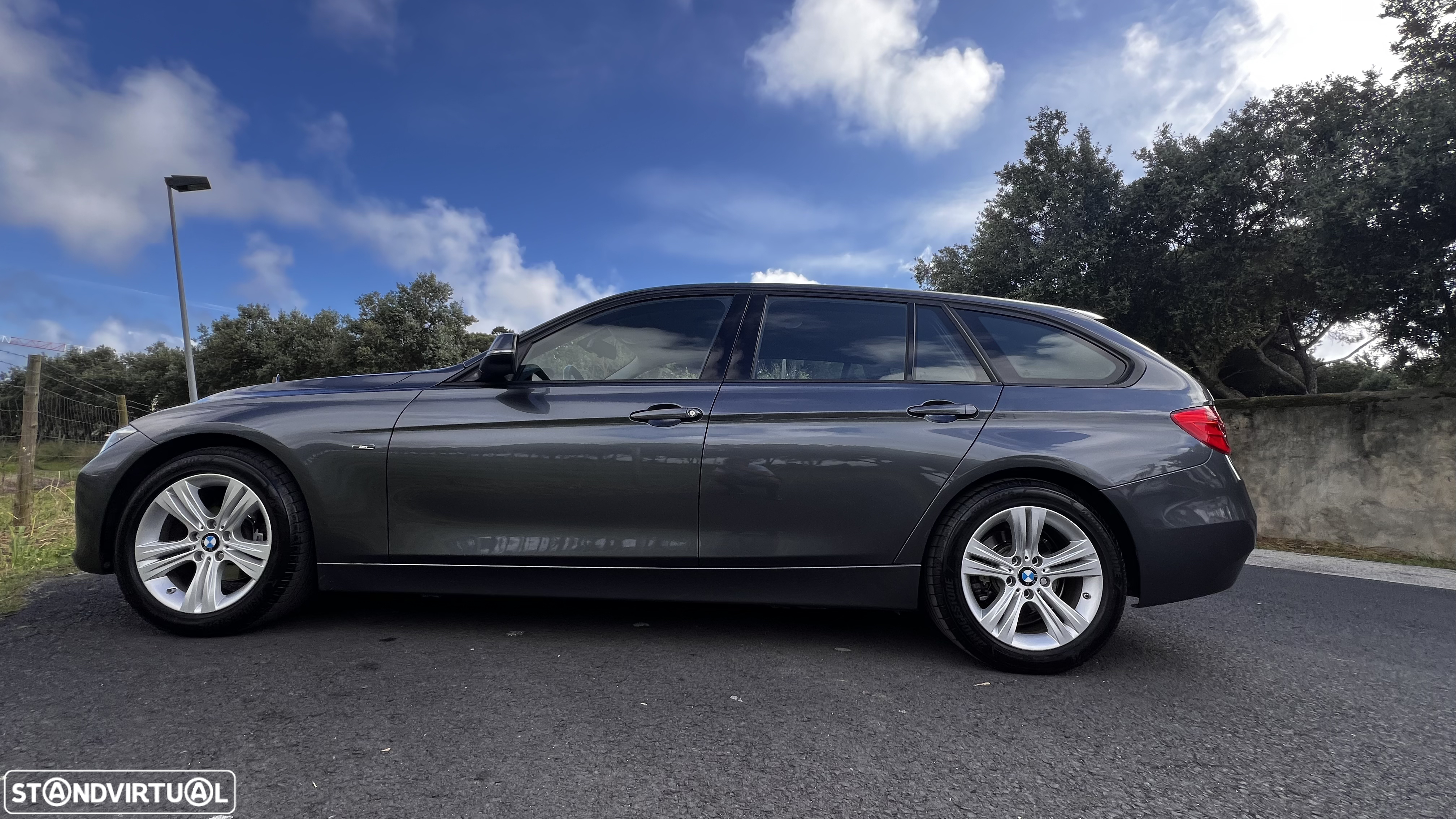 BMW 318 d Touring Auto Line Sport - 21