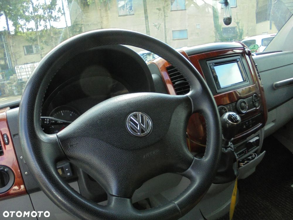 Volkswagen CRAFTER - 11