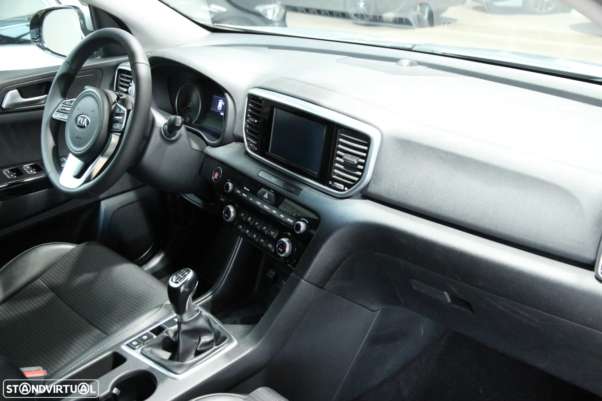 Kia Sportage 1.6 CRDI ISG SX - 8