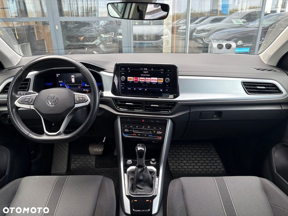 Volkswagen T-Roc - 10