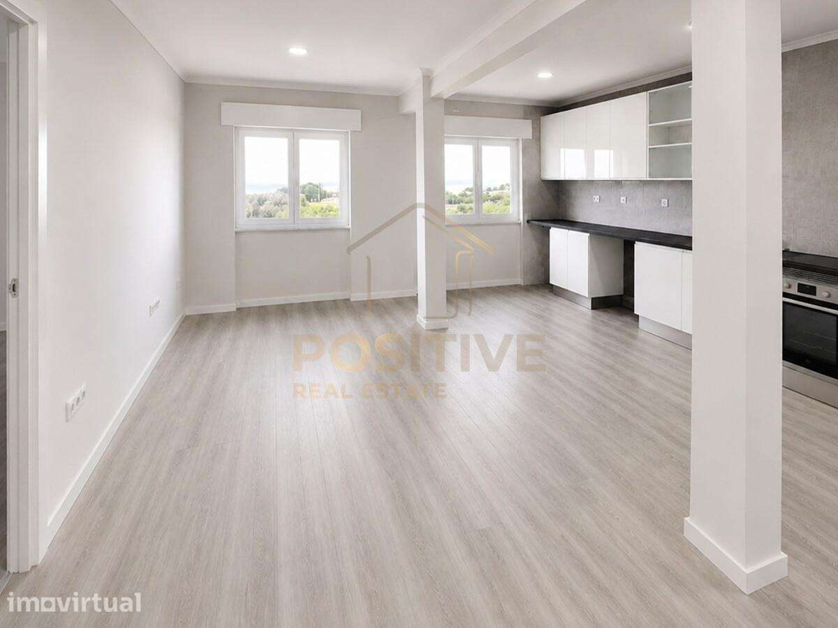 T2 totalmente remodelado em Setúbal | 2 WC, open space e arrecadação - Grande imagem: 2/20