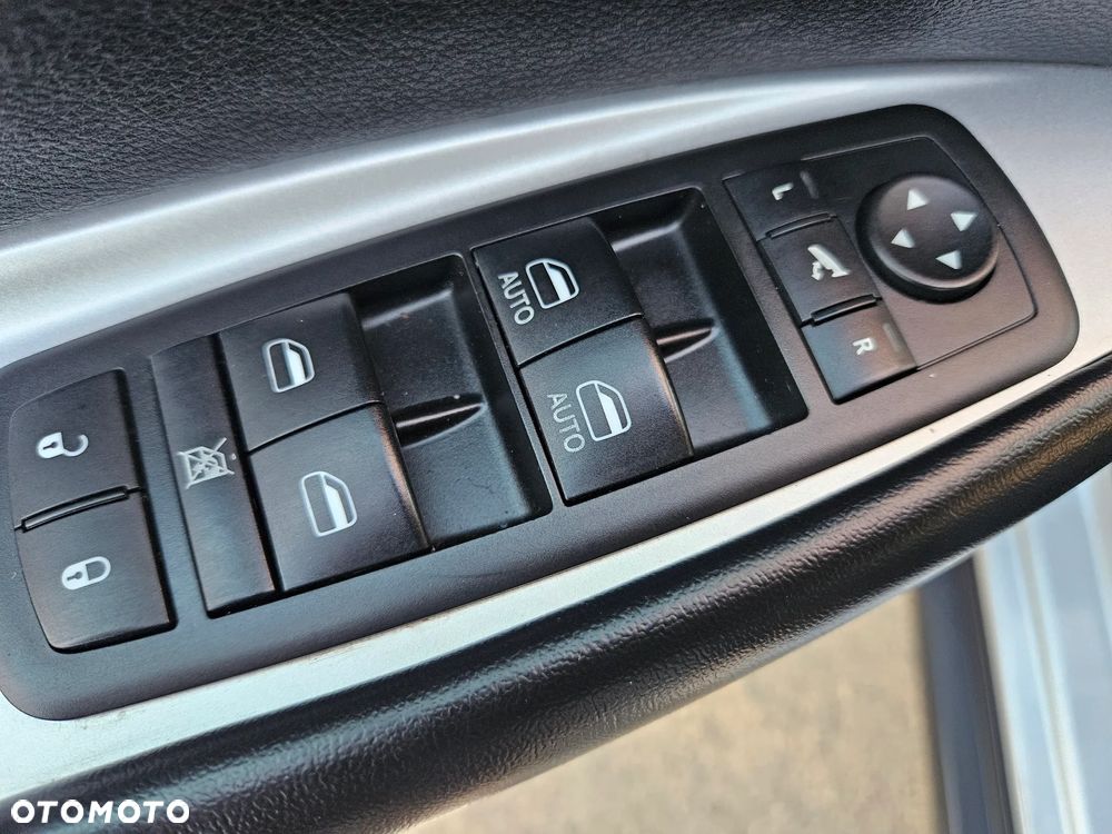 Fiat Freemont 2.0 Multijet - 23