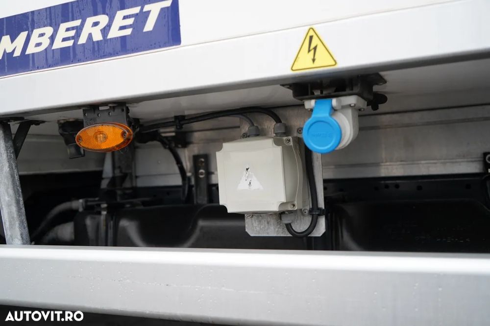 Iveco DAILY 35-140 / FRIGORIFER / PULSOR 400 UNITATE / LIFT / TWIN / - 15