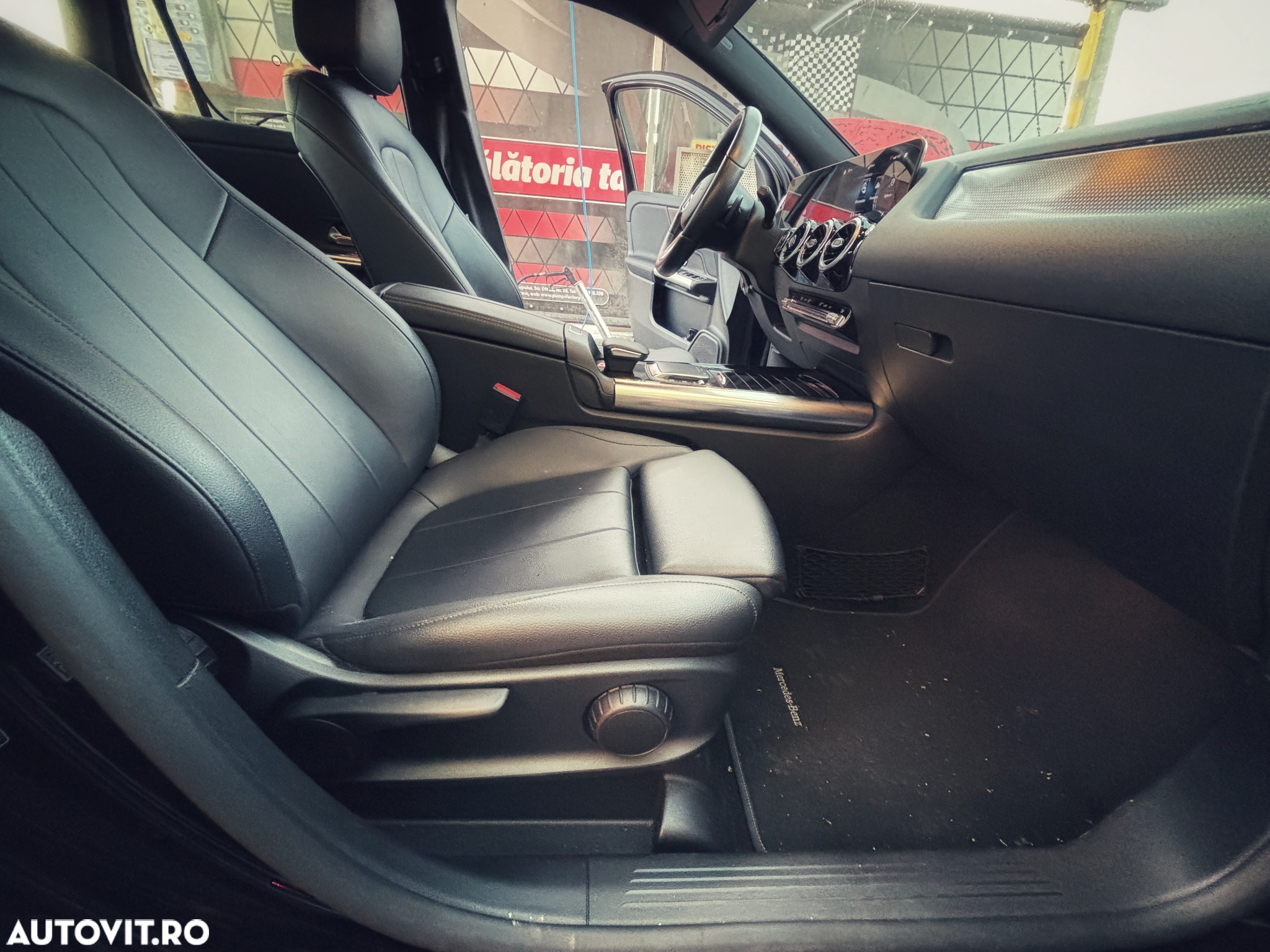 Mercedes-Benz GLA 250 4MATIC Aut. - 10