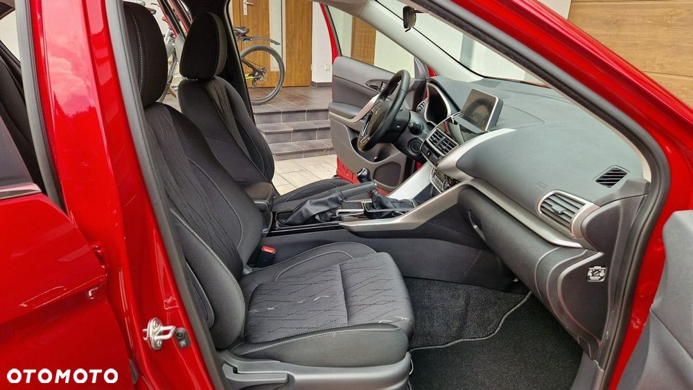 Mitsubishi Eclipse Cross - 18