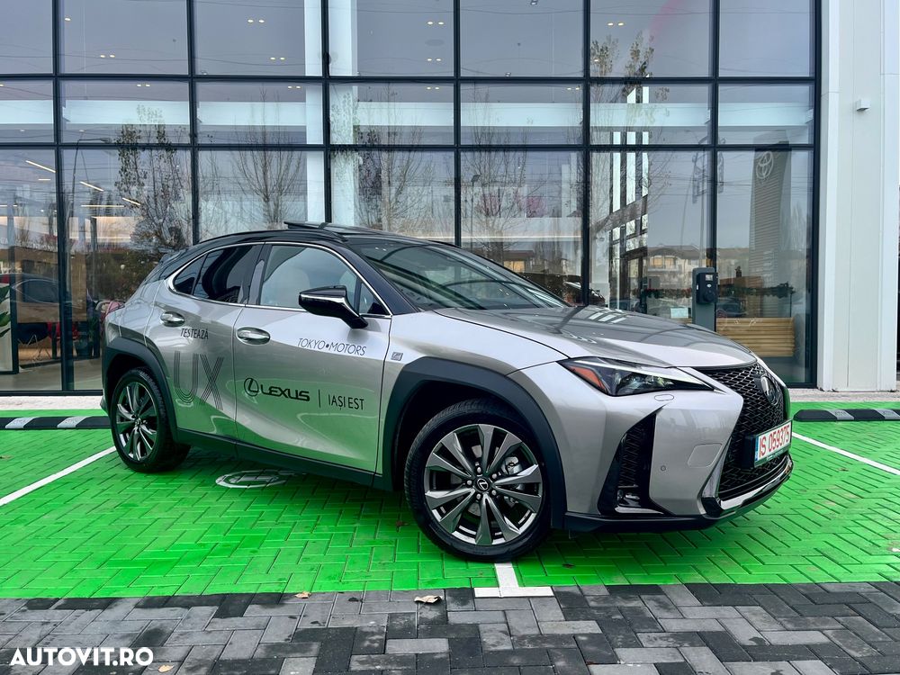 Lexus UX 300h F SPORT Design - 4