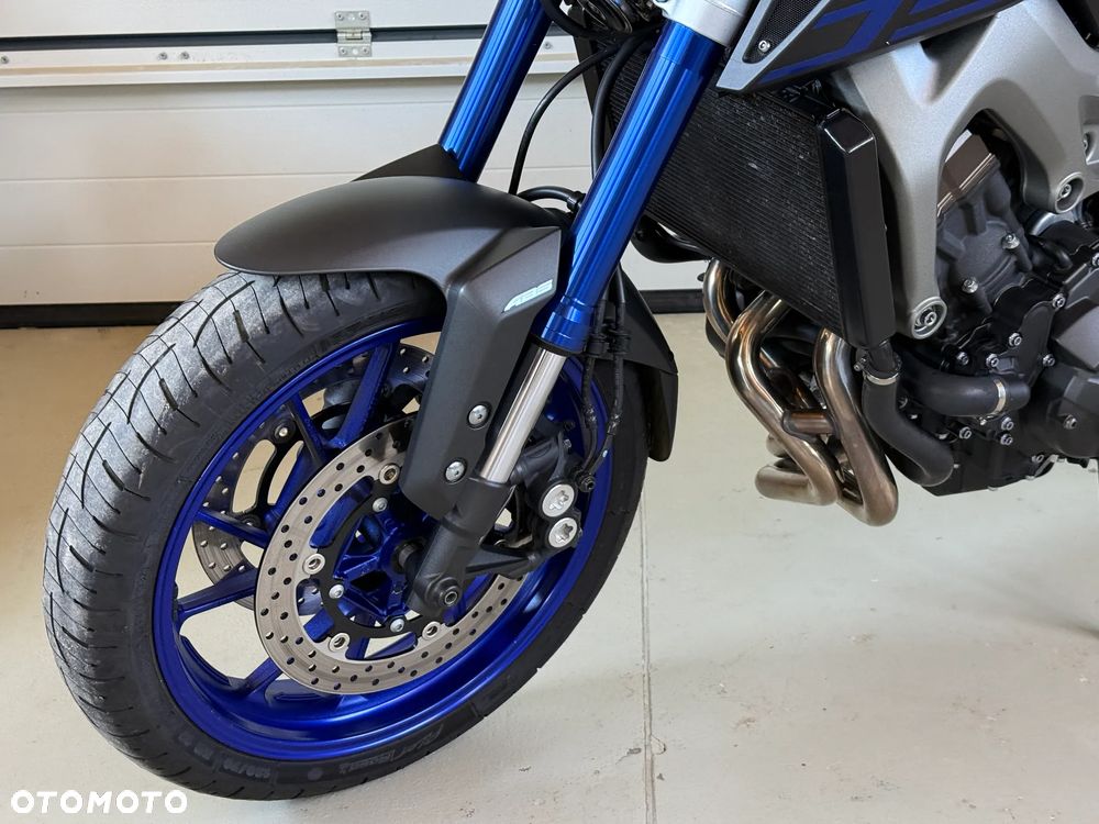Yamaha MT - 7